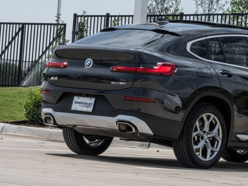 Certified 2025 BMW X4 xDrive30i AWD/4WD image 41