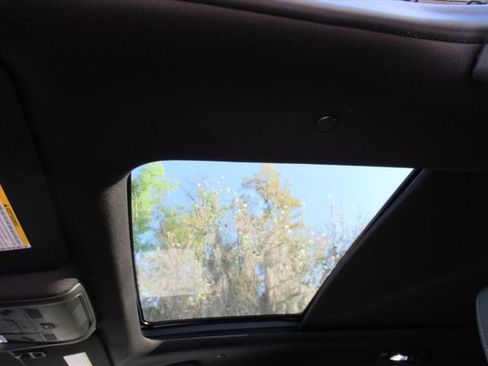 New 2026 Cadillac XT5 Premium Luxury w/ Driver Assist Package image 21