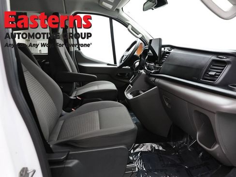 Used 2024 Ford Transit 350 XLT RWD image 21