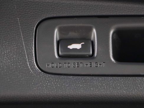 Used 2023 Honda CR-V EX-L image 30