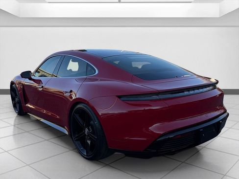 Used 2021 Porsche Taycan 4S image 8