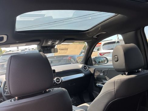 New 2026 Mercedes-Benz GLB 250 4MATIC image 23