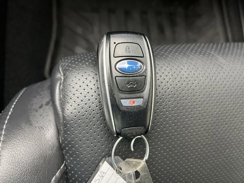 Used 2022 Subaru Ascent Touring image 30