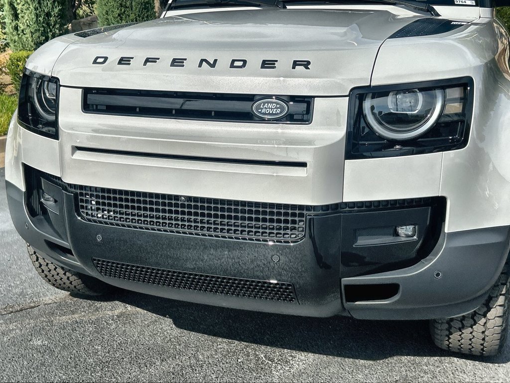 Used 2026 Land Rover Defender 110 S AWD/4WD image 9