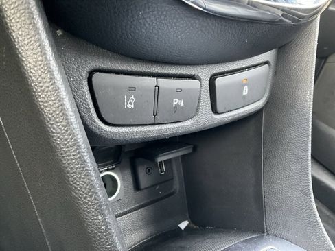 Used 2014 Buick Encore Premium image 24