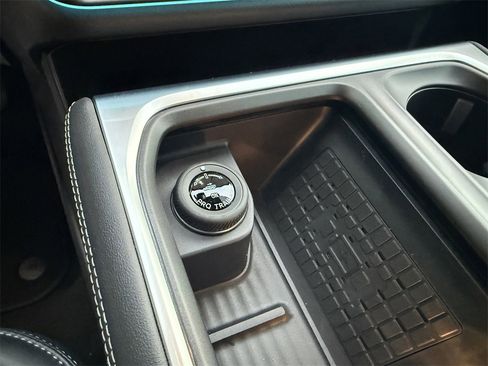 New 2025 Ford Expedition Max Platinum w/ Stealth Performance Package image 30