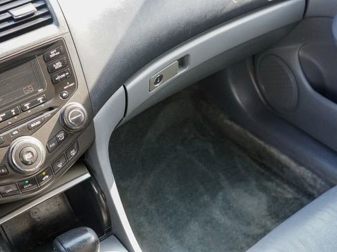 Used 2005 Honda Accord EX-L image 38