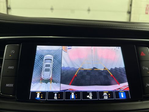 Used 2022 Buick Enclave Avenir w/ Avenir Technology Package image 29