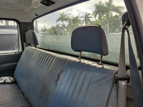 Used 1993 Ford F350 2WD Regular Cab image 10