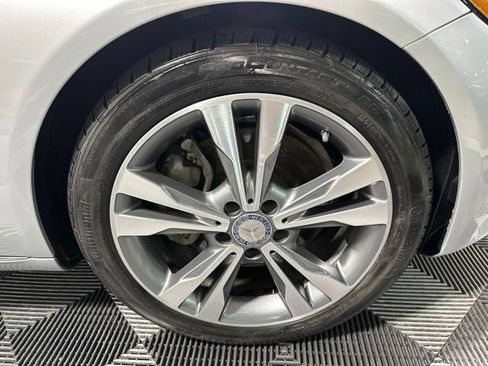 Used 2016 Mercedes-Benz C 300 Sedan image 9