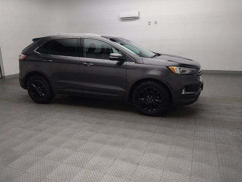 Used 2019 Ford Edge SEL w/ Equipment Group 201A FWD image 11