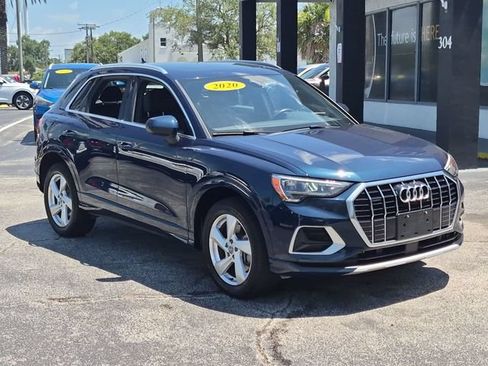 Used 2020 Audi Q3 2.0T Premium AWD/4WD image 3
