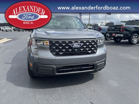 New 2025 Ford Maverick XL image 5