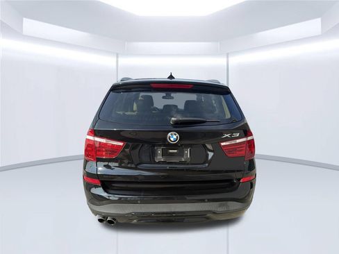 Used 2017 BMW X3 sDrive28i RWD image 5