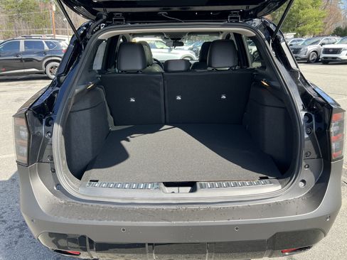 New 2026 Nissan Kicks SR image 30