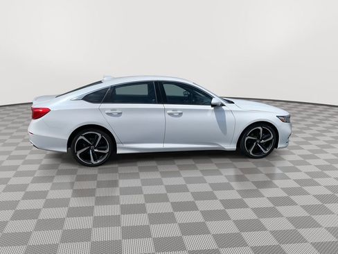 Used 2020 Honda Accord Sport image 8