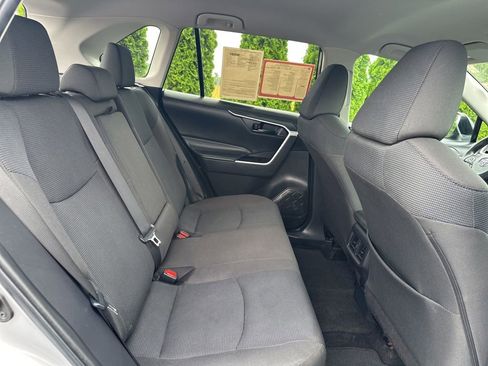 Certified 2024 Toyota RAV4 LE FWD image 34
