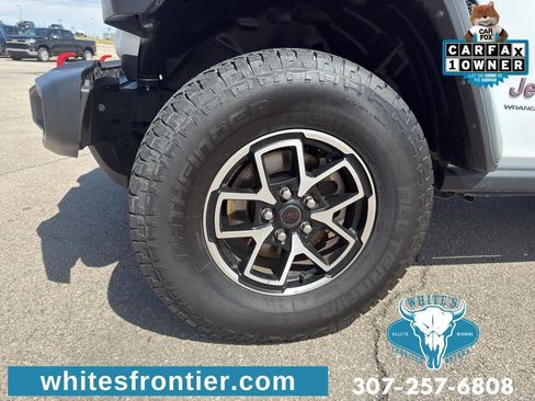 Used 2024 Jeep Wrangler Unlimited Rubicon AWD/4WD image 9