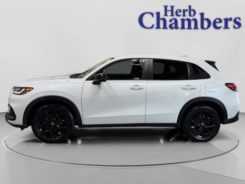 Used 2024 Honda HR-V Sport image 11
