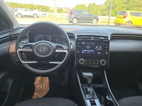 Used 2023 Hyundai Tucson SEL FWD image 13