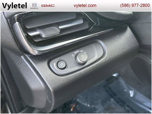 Used 2024 Buick Envista Avenir image 21