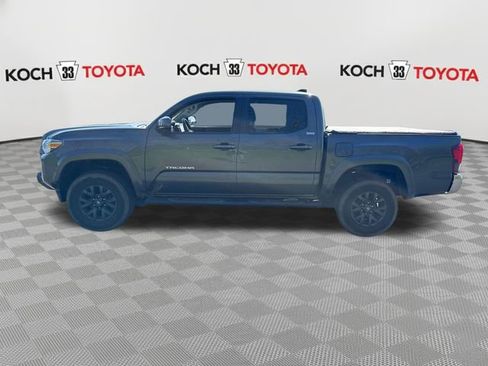 Certified 2023 Toyota Tacoma SR5 AWD/4WD image 4