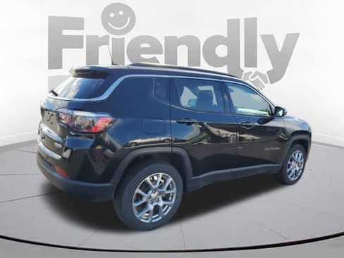 Used 2022 Jeep Compass Latitude w/ Sun and Sound Group image 5