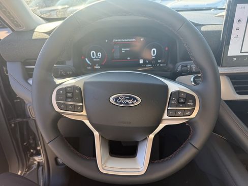New 2026 Ford Explorer Active image 18