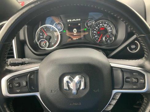 Used 2024 RAM 2500 Big Horn AWD/4WD image 21