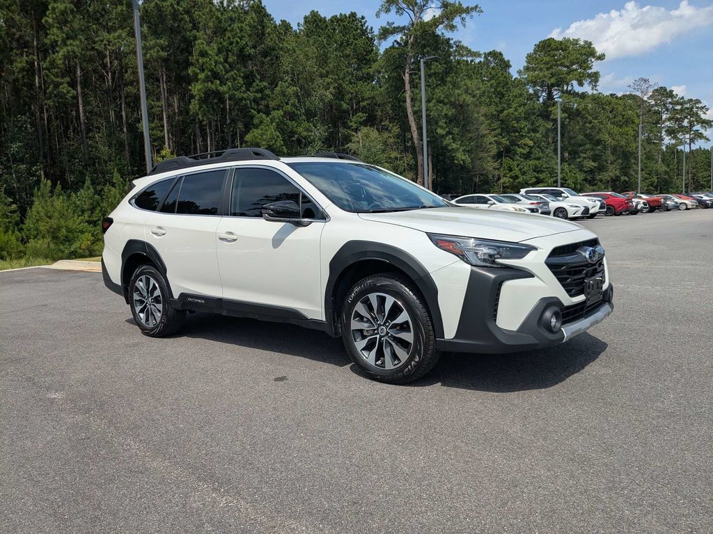 Certified 2025 Subaru Outback Limited AWD/4WD image 2