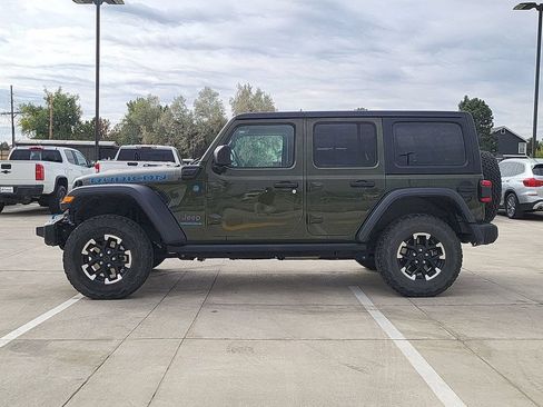 Used 2024 Jeep Wrangler Unlimited Rubicon 4xe w/ Capability Package AWD/4WD image 5