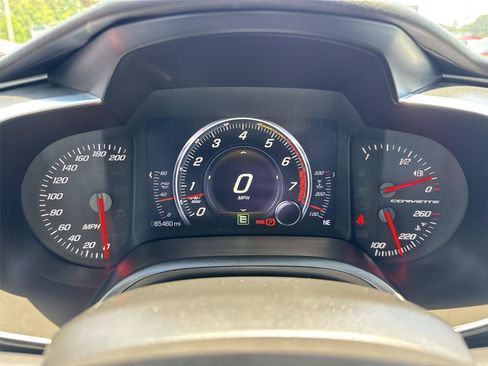 Used 2014 Chevrolet Corvette Stingray Coupe RWD image 14