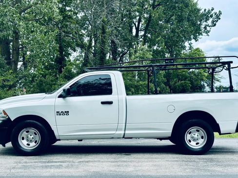 Used 2017 RAM 1500 Tradesman RWD image 7