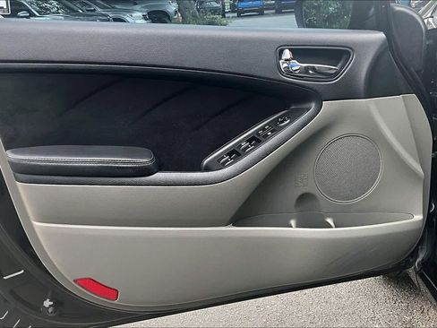 Used 2016 Kia Forte LX w/ LX Popular Plus Package FWD image 22