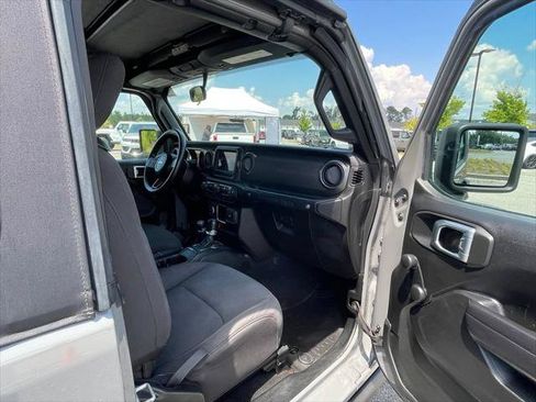 Certified 2023 Jeep Wrangler Sport AWD/4WD image 32