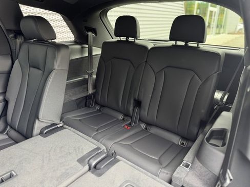 New 2025 Audi Q7 3.0T Premium Plus image 11