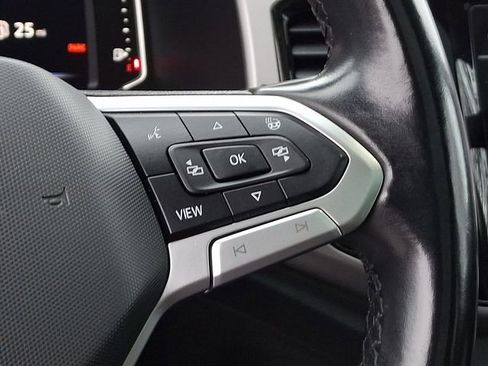 Used 2020 Volkswagen Atlas Cross Sport SEL Premium image 26