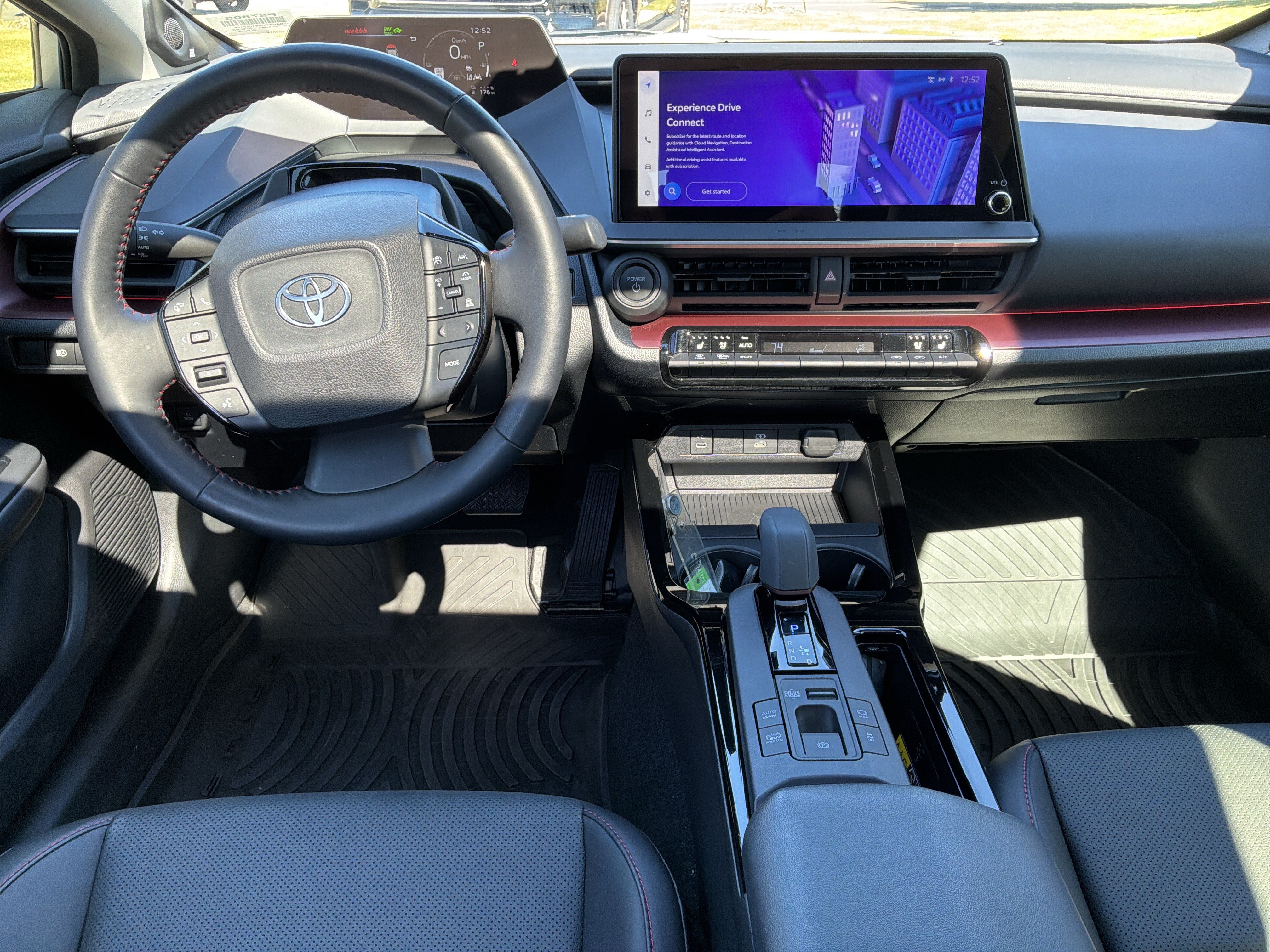 Used 2025 Toyota Prius Plug-In Hybrid w/ Limited Premium Package FWD image 29