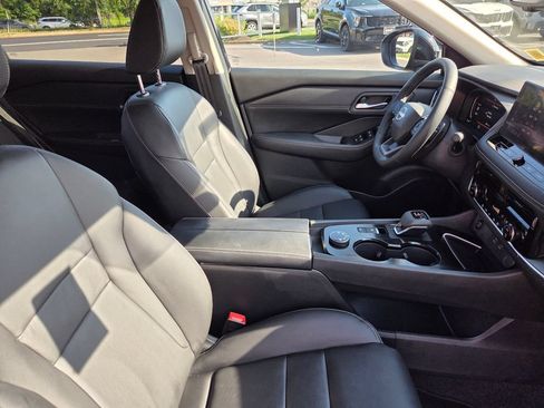 Used 2026 Nissan Rogue SL AWD/4WD image 27
