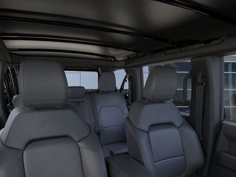 New 2026 Ford Bronco Outer Banks image 12