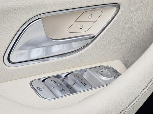 New 2026 Mercedes-Benz GLE 450 4MATIC image 34