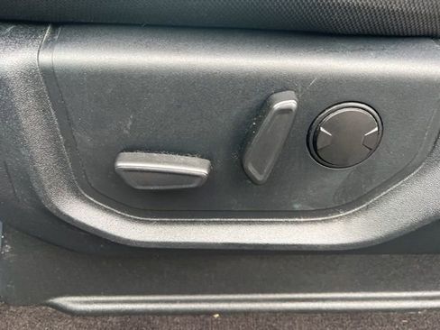 Used 2020 Ford F150 XLT w/ Equipment Group 302A Luxury image 5