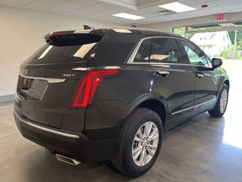 Used 2023 Cadillac XT5 Luxury AWD/4WD image 2