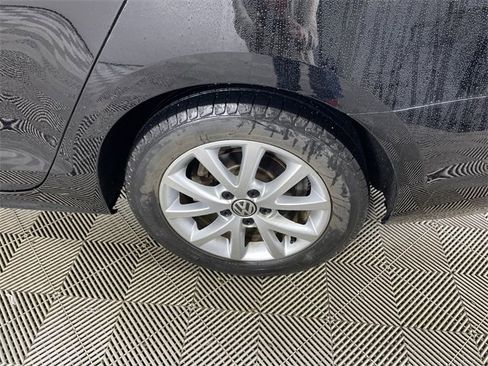 Used 2014 Volkswagen Jetta SE image 19