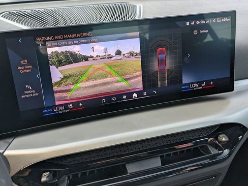 New 2025 BMW 330i xDrive Sedan AWD/4WD image 18