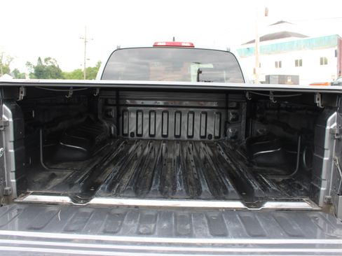 Certified 2022 Nissan Frontier SV AWD/4WD image 5