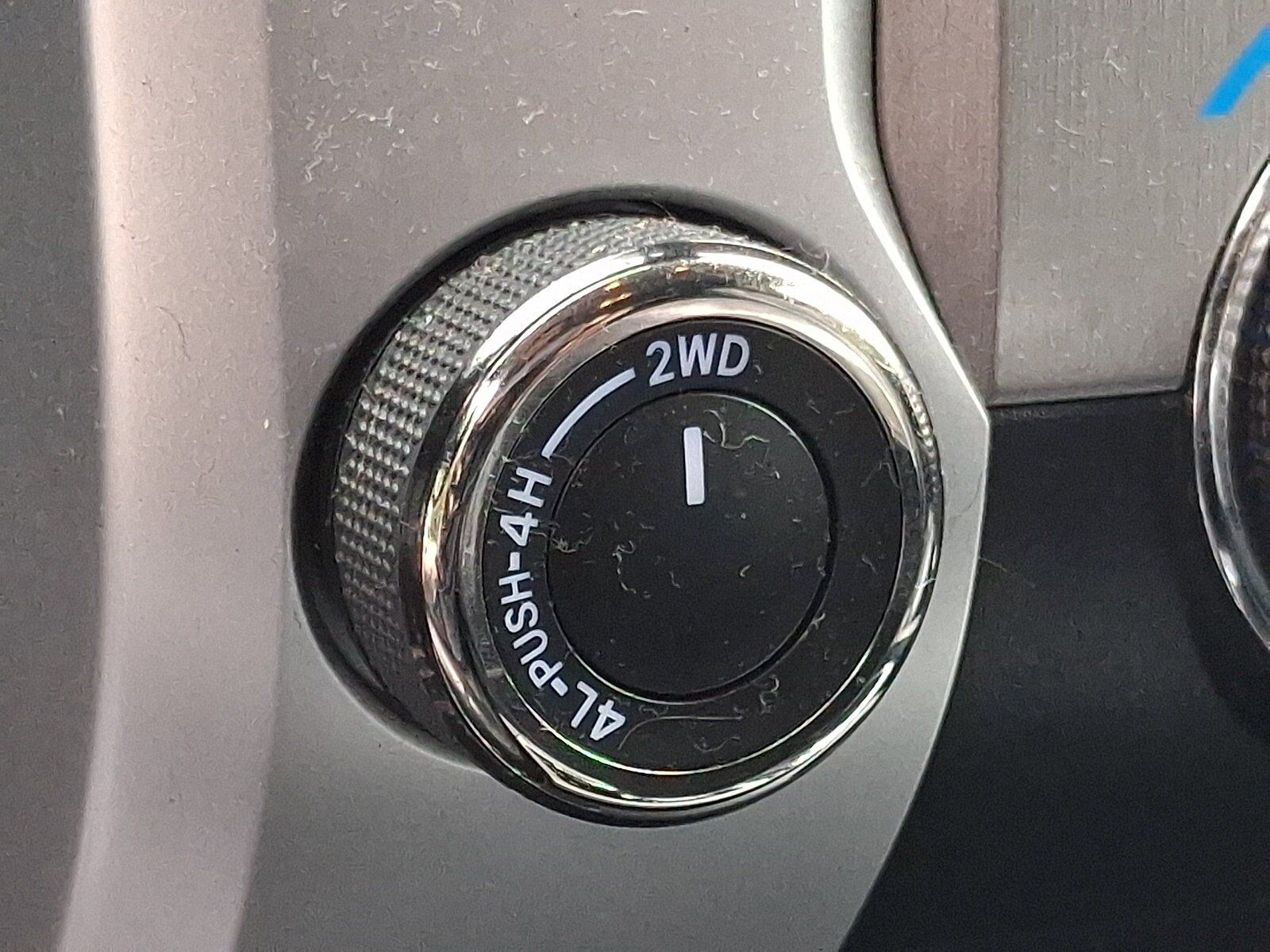 Used 2019 Toyota Tundra Limited w/ Limited Premium Package AWD/4WD image 23