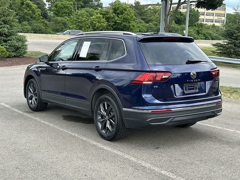 Used 2022 Volkswagen Tiguan SE AWD/4WD image 29