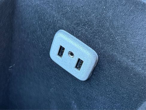 Used 2017 Cadillac XT5 Luxury w/ Driver Awareness Package image 43