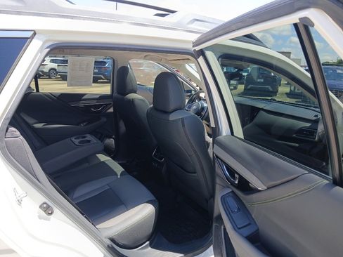 Used 2021 Subaru Outback Onyx Edition XT w/ Tech Package 3 AWD/4WD image 23